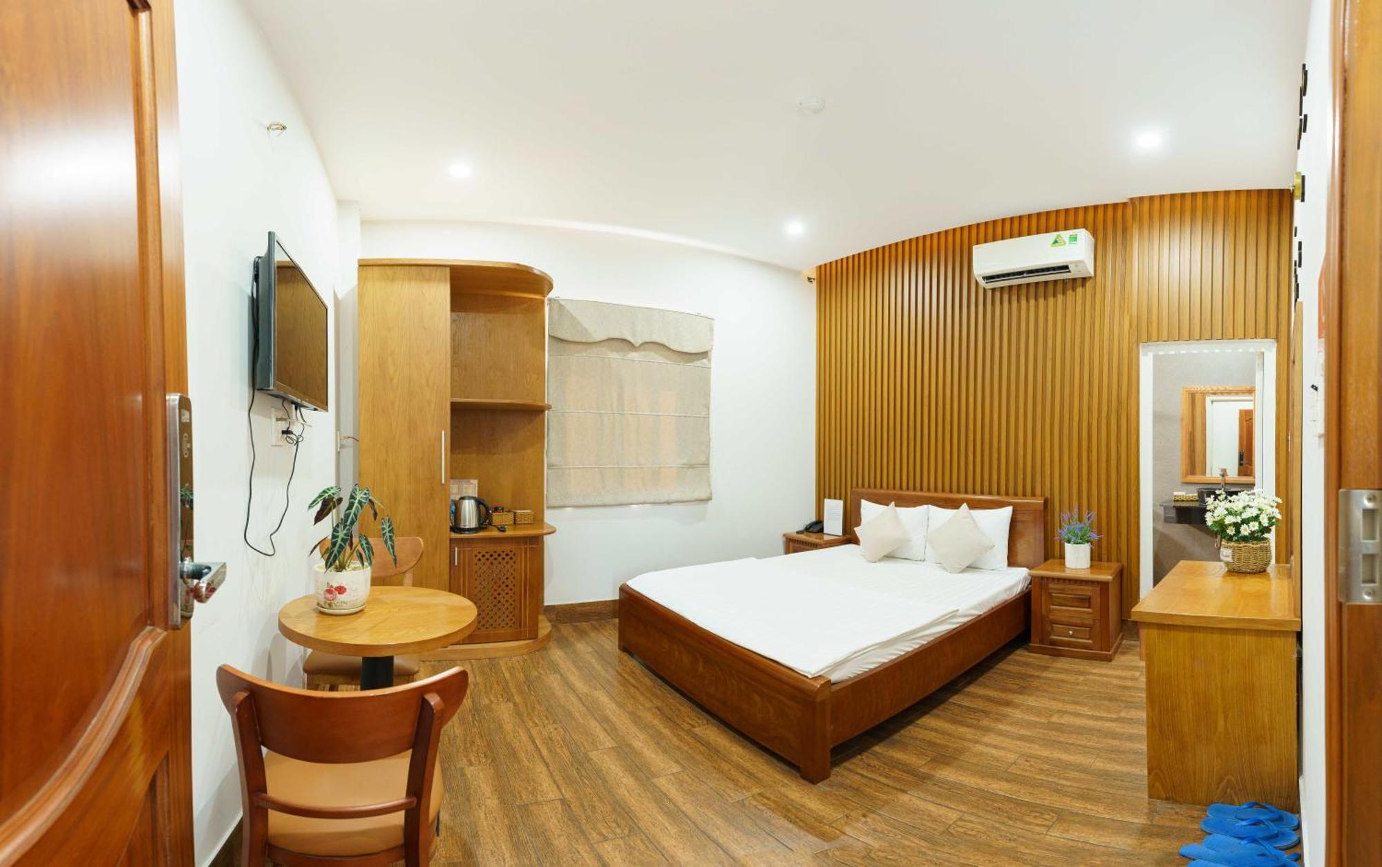 Hotel Nguyen Thai Ii